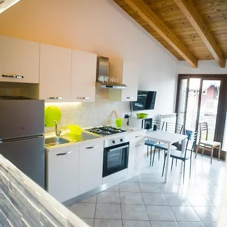 Carmel Self-Apartment Castelnuovo del Garda Exterior photo